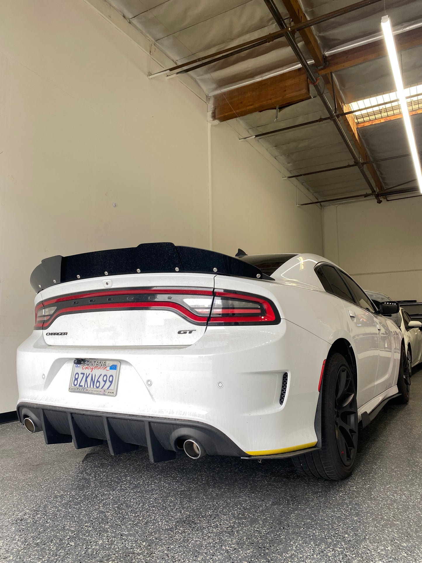 Dodge Charger Narrow Body Standard Diffuser
